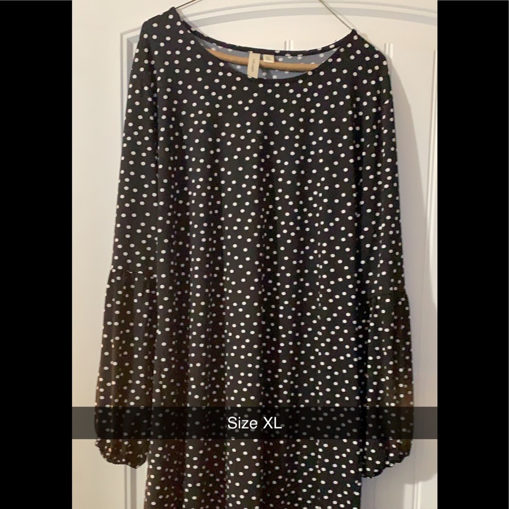 Ladies clothing